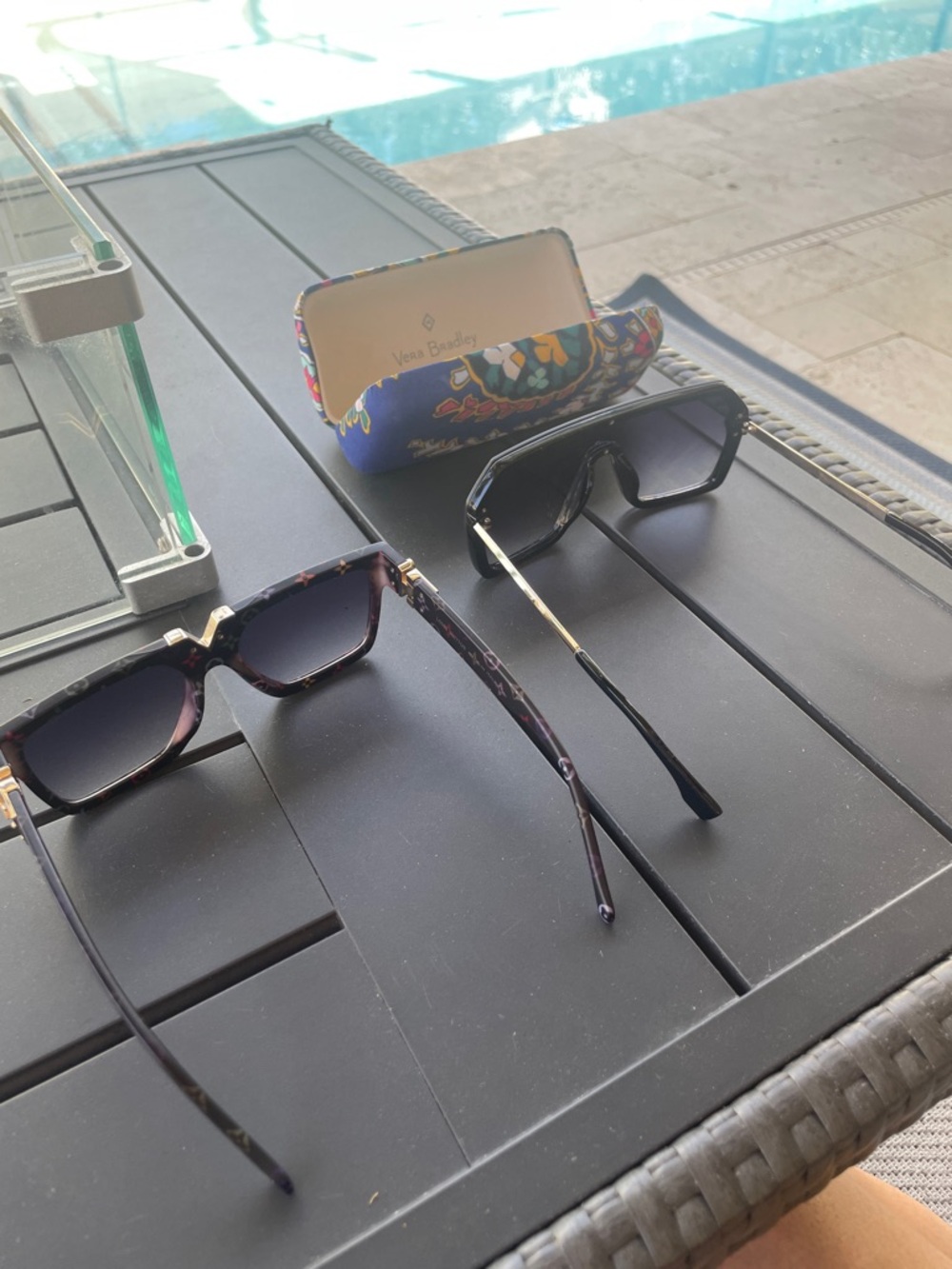 Sunglasses - Picture 5 of 7